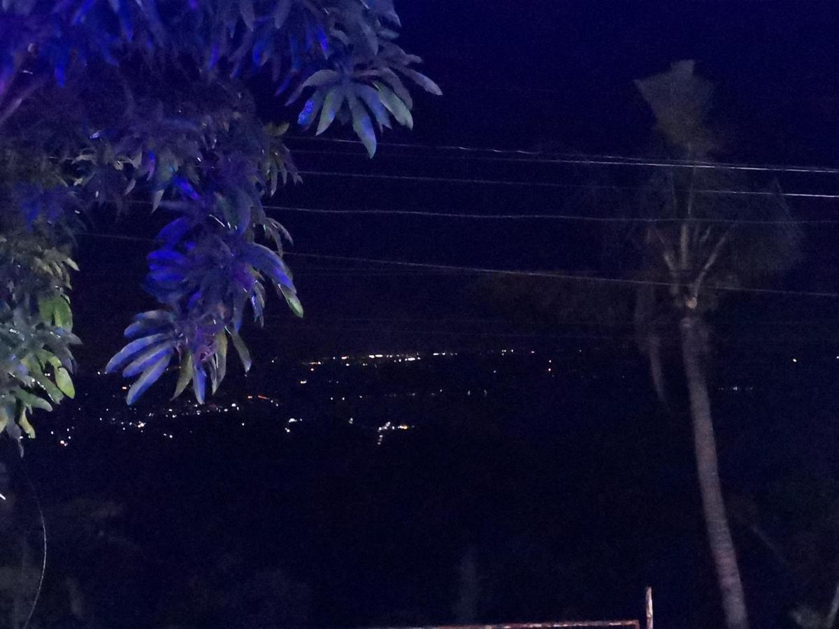 Country Bug Inn Tagaytay City Dış mekan fotoğraf