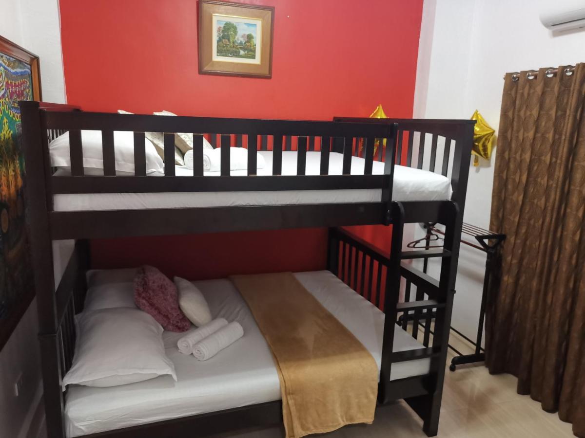 Country Bug Inn Tagaytay City Dış mekan fotoğraf