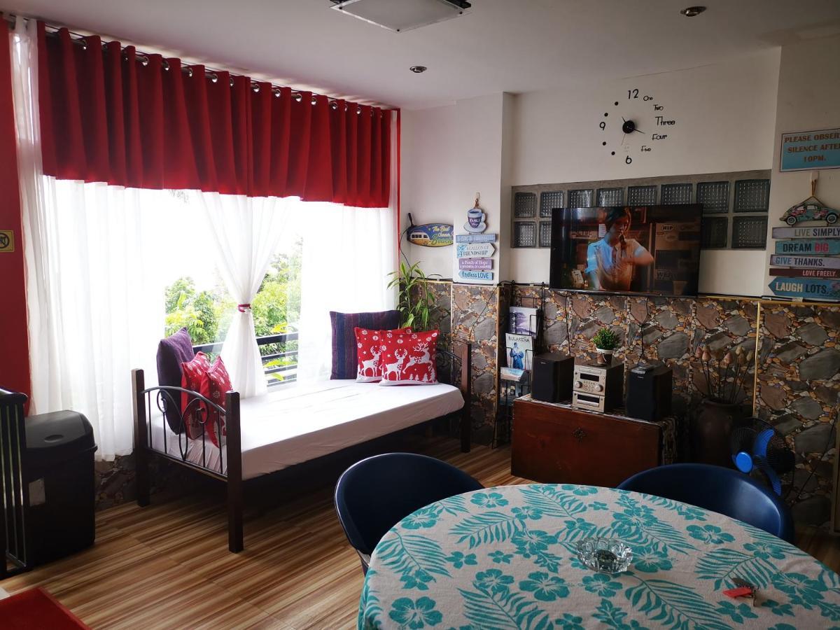 Country Bug Inn Tagaytay City Dış mekan fotoğraf